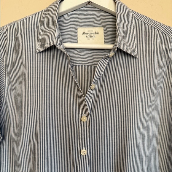 Abercrombie & Fitch Blue White Stripe Popover Embroidered Floral Blouse Top Med - Picture 2 of 8